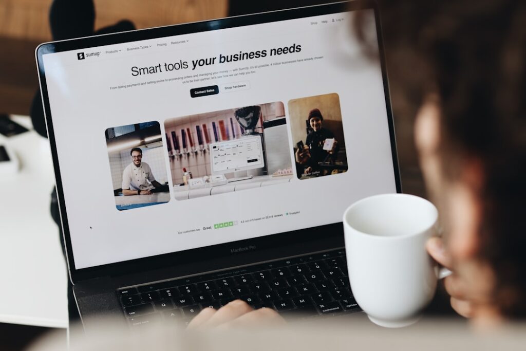 améliorez la visibilité locale de votre entreprise pour attirer plus de clients dans votre région grâce à des stratégies de marketing adaptées et efficaces.