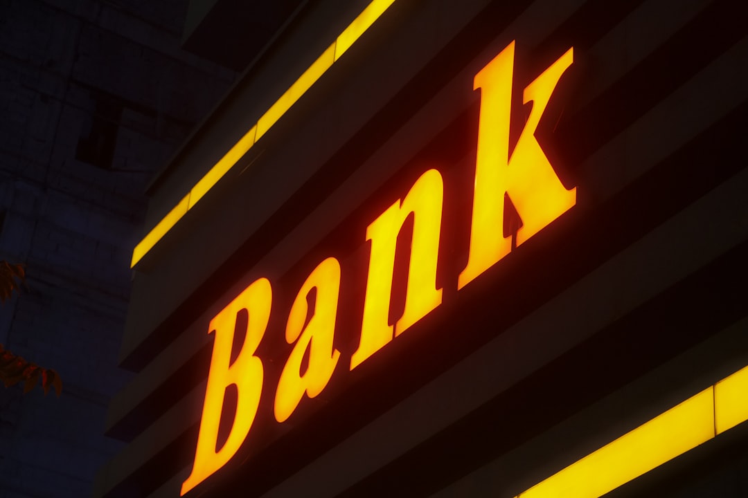 découvrez nos services de private banking personnalisés, conçus pour gérer et optimiser votre patrimoine avec expertise et confidentialité.